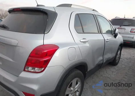 2022 Chevrolet Trax Awd Lt from USA, damaged, VIN KL7CJPSM2NB535195